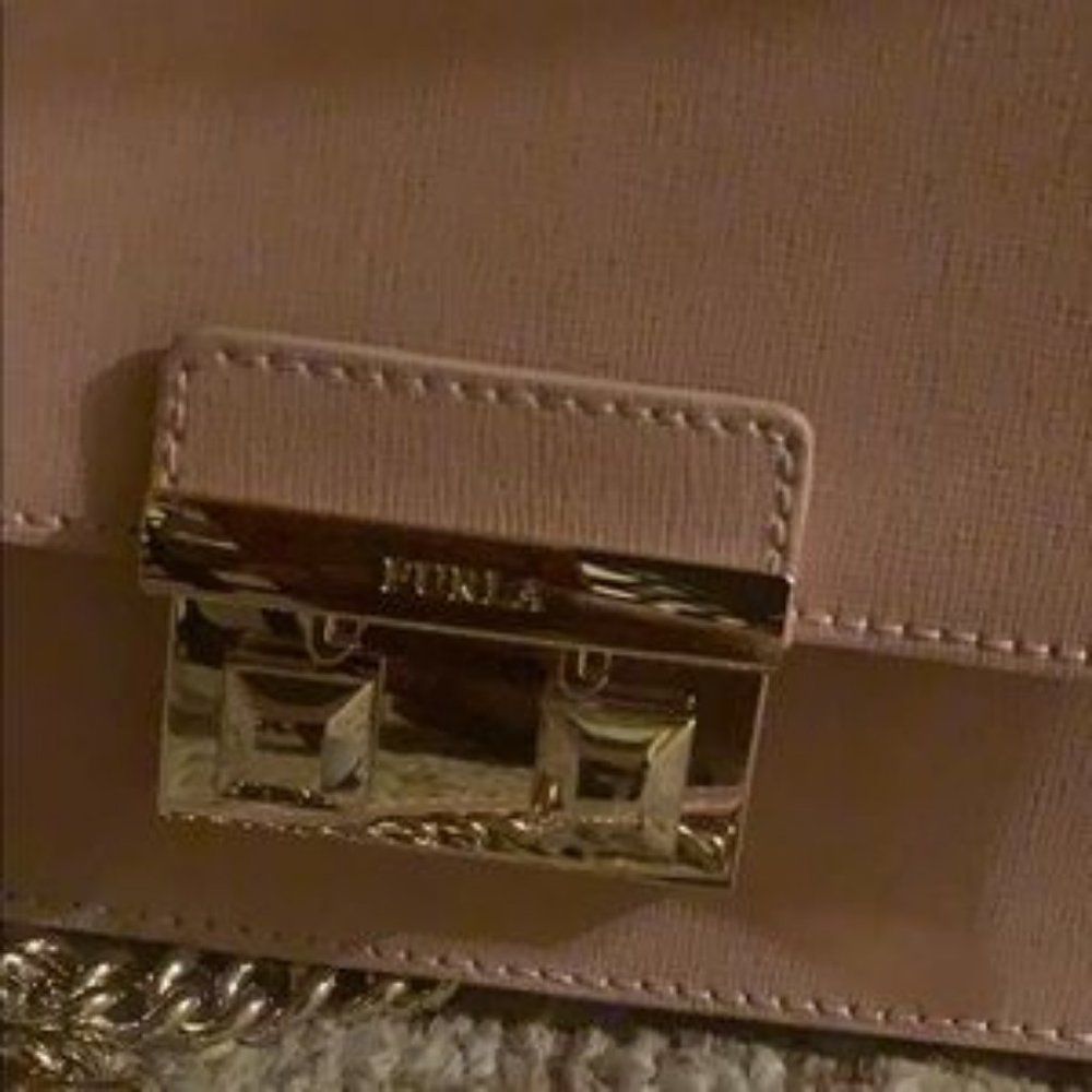NWT BLUSH 100% AuthenTIC FURLA PINK BAG π£π· - Picture 5 of 7